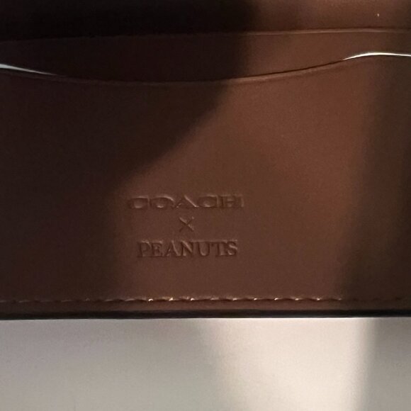 Coach Peanuts Card Wallet In Signature Canvas With Snoopy Print CBK50 NWT - Picture 5 of 5
